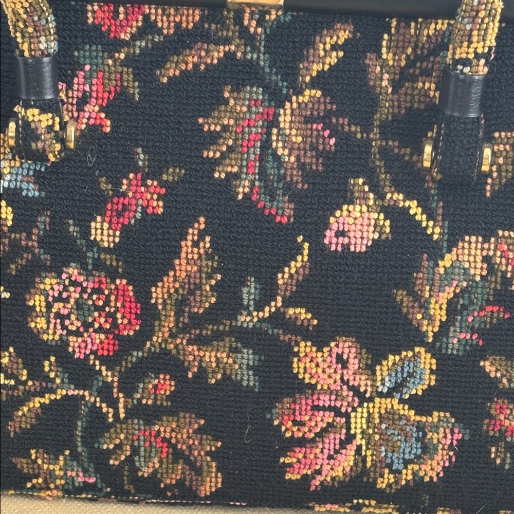 Vintage Black Needlepoint Carpetbag Pocketbook Purse - Picture 2 of 10